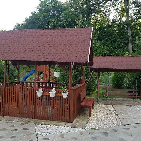 Hotel Yoyo Zurli Park Resita Exteriér fotografie