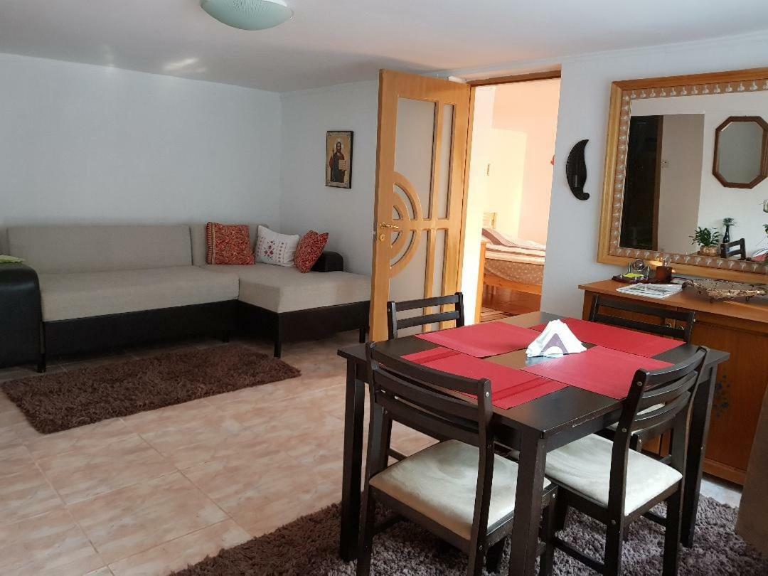 Hotel Yoyo Zurli Park Resita Exteriér fotografie